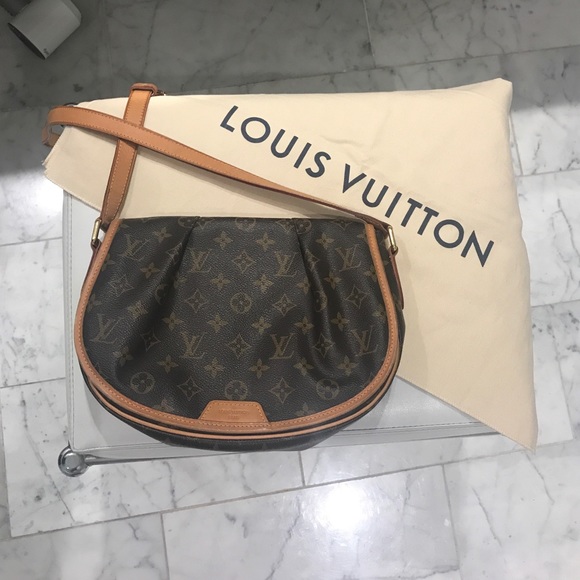 Louis Vuitton Handbags - Louis Vuitton Monogram Menilmontant MM Bag